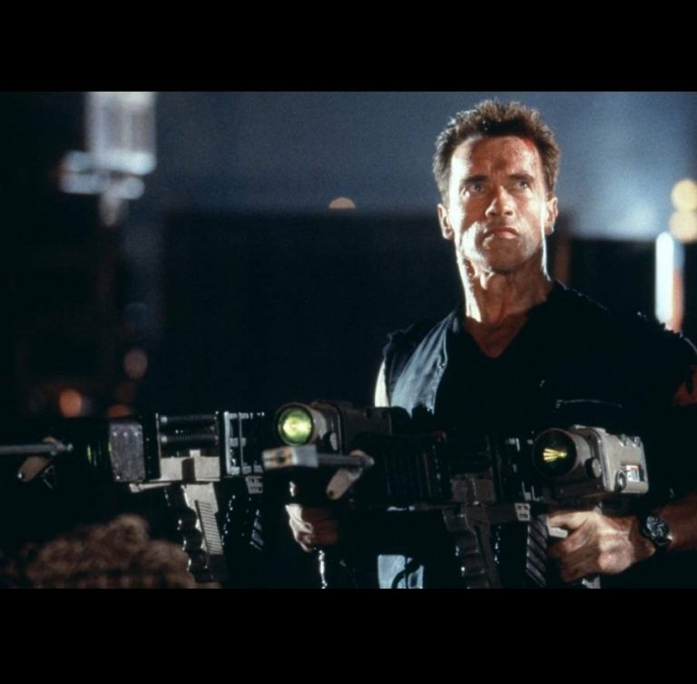 Arnold Schwarzenegger Eraser Hero EM1 Railgun