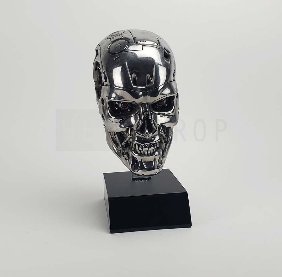 Terminator 2 Endo-Skull Crew Gift 