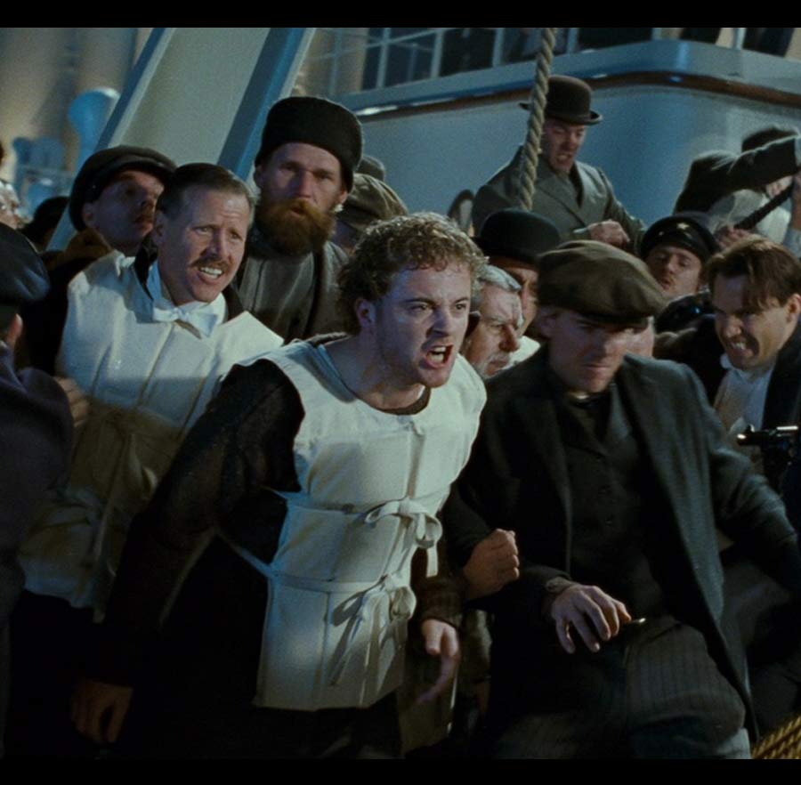 Titanic_Passenger_-Emergency_Life-Vest_Movie-Prop.jpg