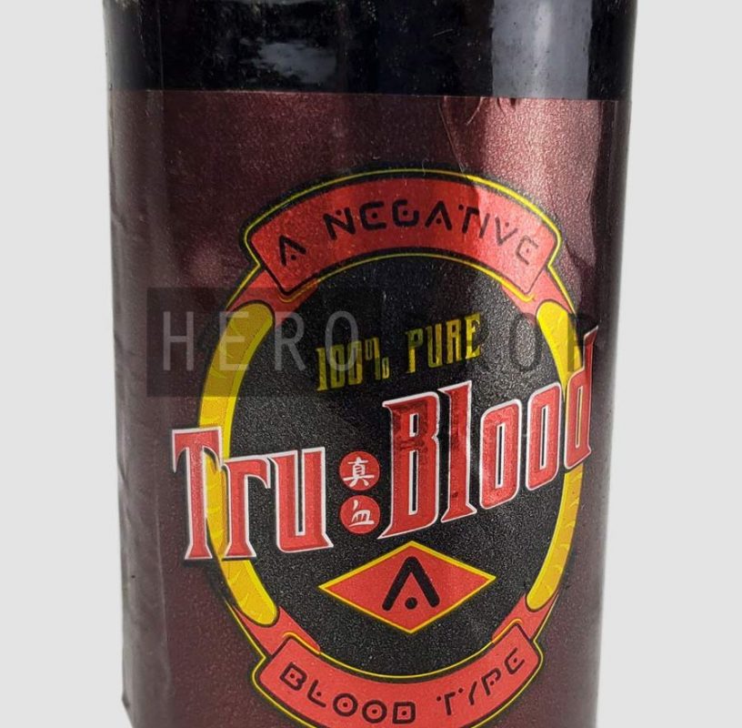 True Blood (TV) – Bottle of Tru Blood - HeroProp.com