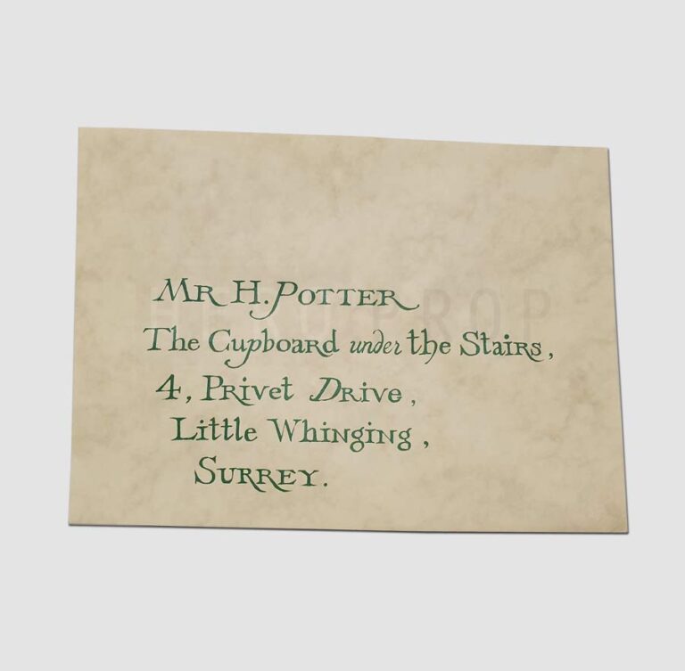 Harry Potter and the Sorcerer’s Stone / Hogwarts Invitation Envelope ...