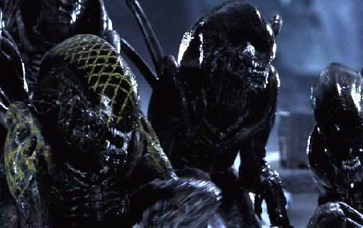 AVP: ALIEN VS. PREDATOR Clip - Lex and Sebastian Escape (2004) 