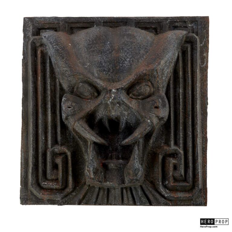 Alien Vs Predator Predator Temple Wall Panel Prop HeroProp