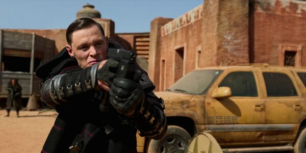 Halo (T.V. SERIES 2022) – Governor Vinsher (Burn Gorman) Glock 17 with G-Criss Grip & Compensator