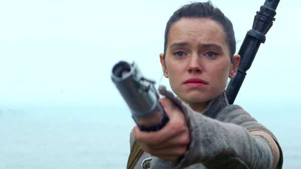 Star Wars: Episode VII – The Force Awakens (2015) – Rey (Daisy Ridley) Lightsaber - Image 3