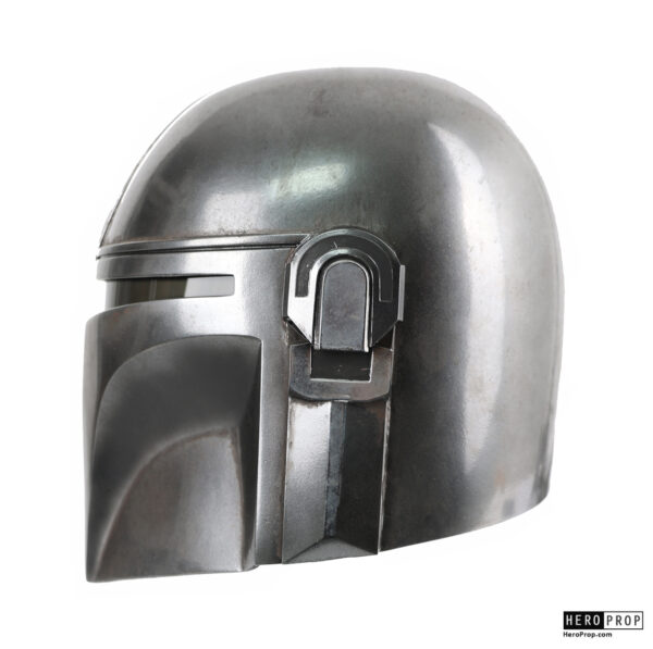 The Mandalorian (2019) - Din Jarin (Pedro Pascal) Season One Helmet - Image 3