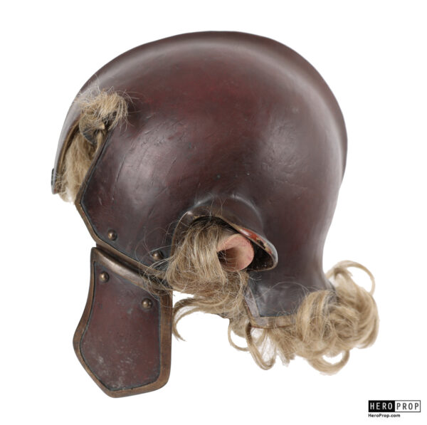 The Chronicles of Narnia: The Lion, the Witch and the Wardrobe (2005) - Faun Warrior Helmet & Bracers - Image 3