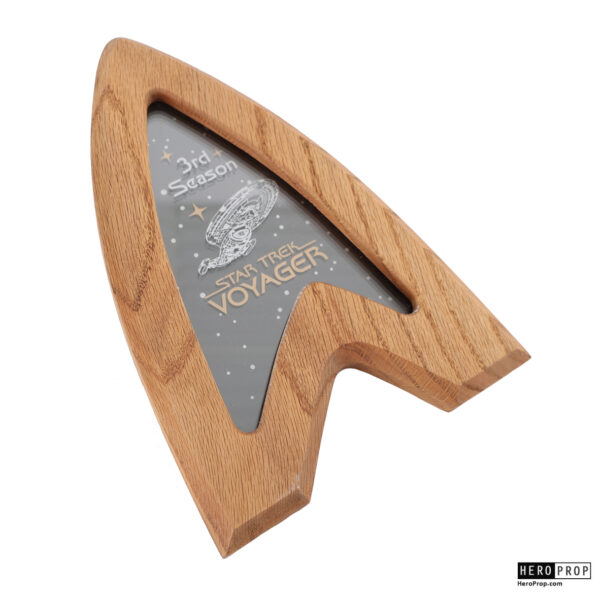 Star Trek: Voyager (1995) - Season Three Cast & Crew Plaque