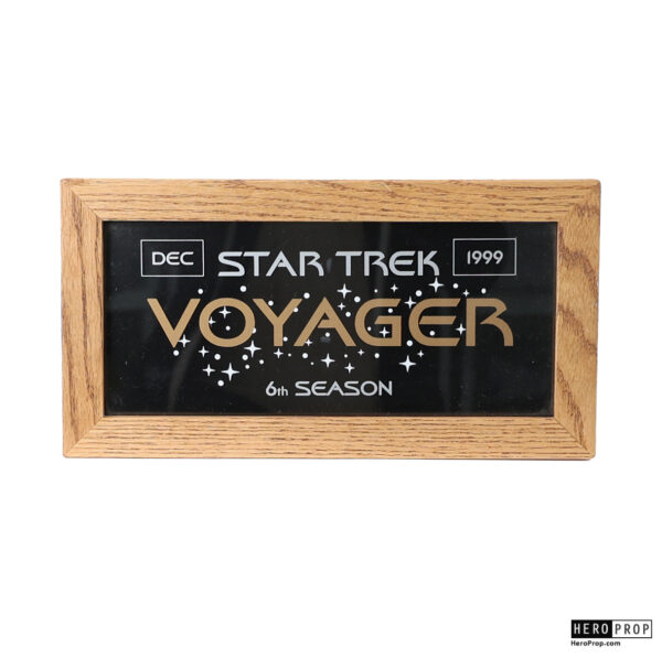 Star Trek: Voyager (1995) – Season Six Cast & Crew Plaque - Image 2