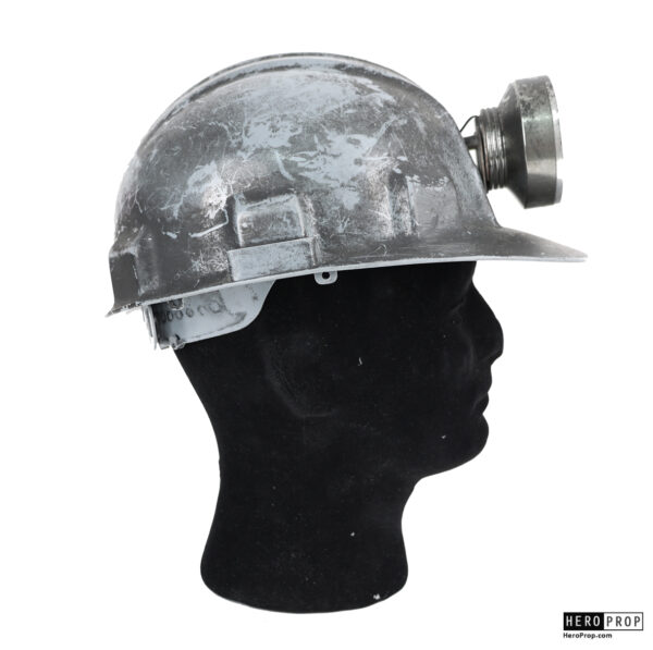 The Hunger Games (2012) - District 12 Coal Miners Helmet - Image 3