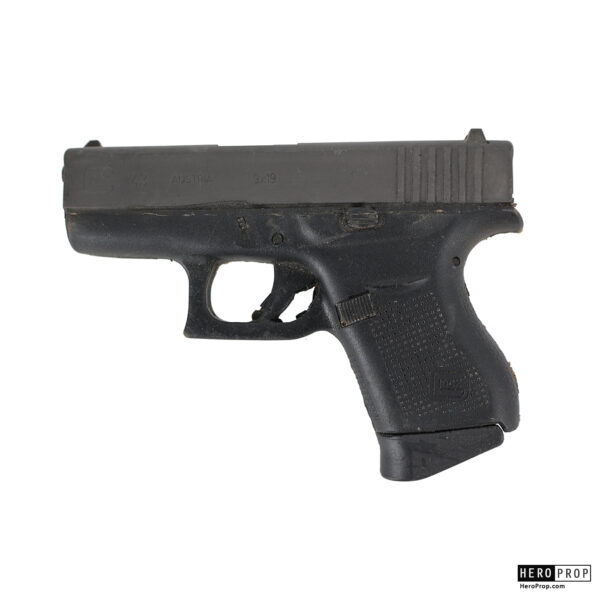 Black Widow (2021) - Natasha (Scarlett Johansson) Stunt Glock 26 - Image 4