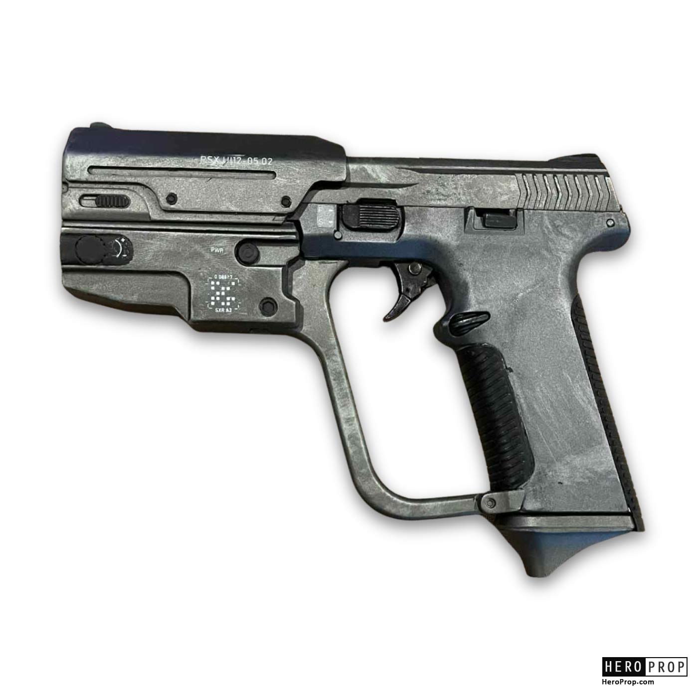 HALO (TV) - Master Chief’s (Pablo Schreiber) M6G Pistol - Image 2 HALO (TV) - Master Chief’s (Pablo Schreiber) M6G Pistol - Image 2
