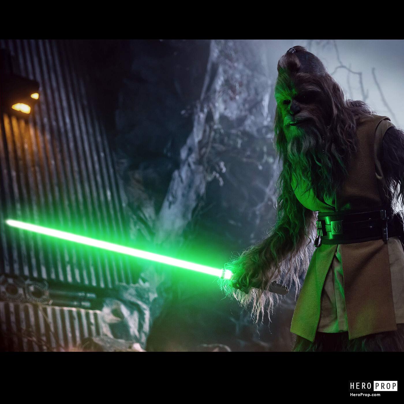 Star Wars: The Acolyte - Hero Lighted Kelnacca Lightsaber - Image 4